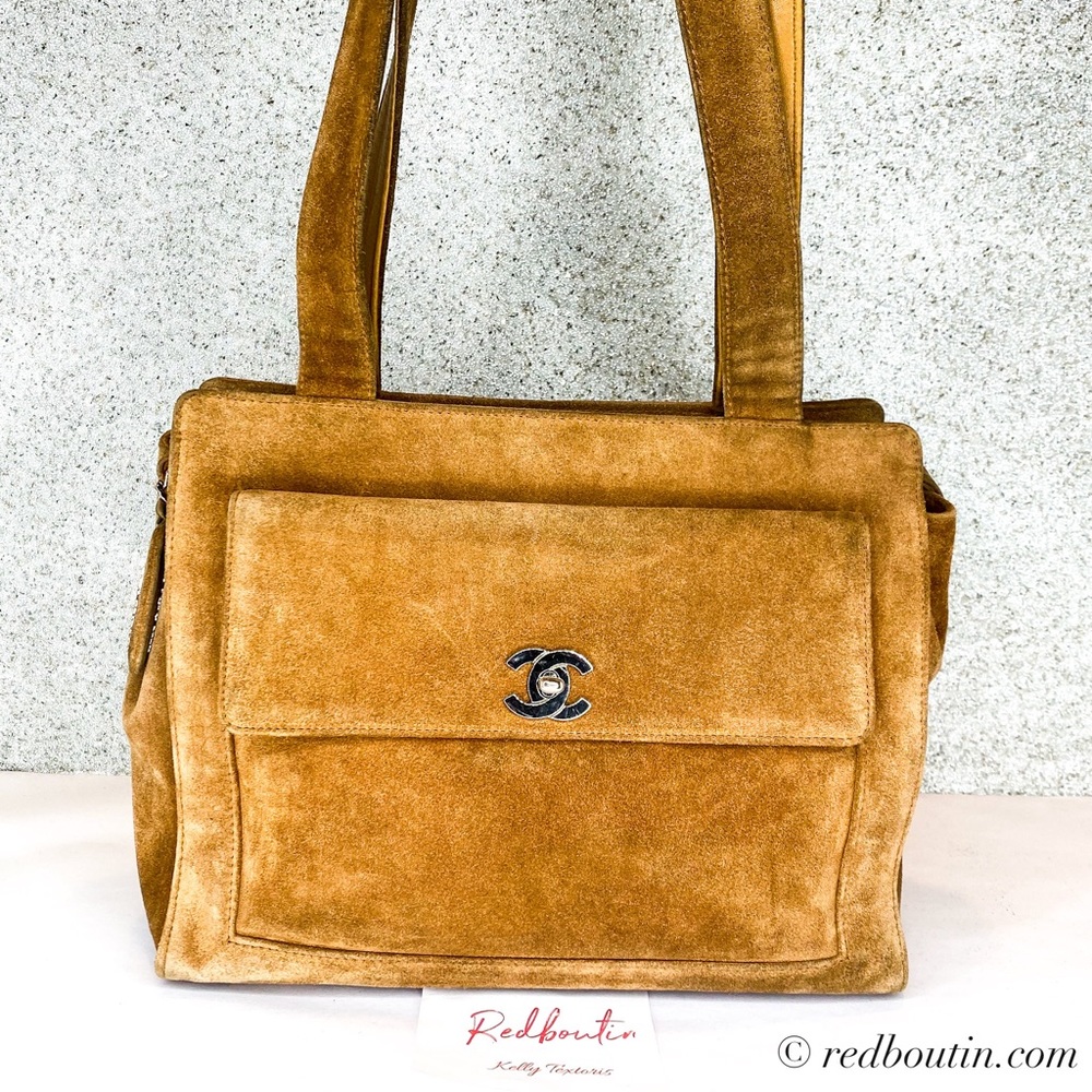 ❤️Sold  Chanel CC Brown Suede Shoulder Bag - Picture 2 of 10